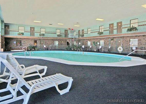 America'S Best Inn And Suites Emporia Facilities photo